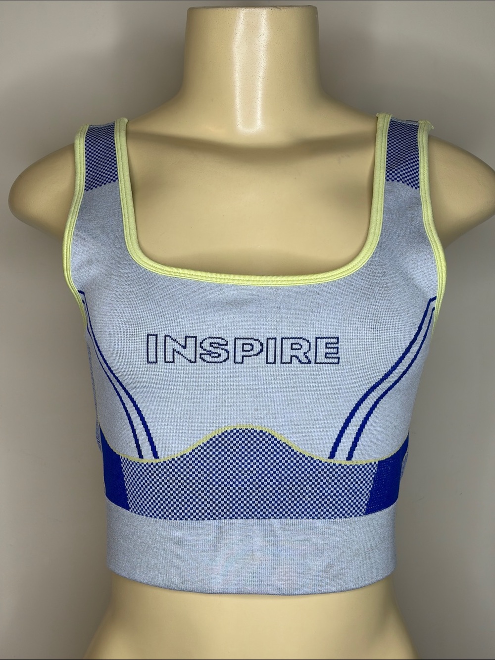 Fabletics Inspire Seamless Scoop Neck Sports Bralette  Size M
